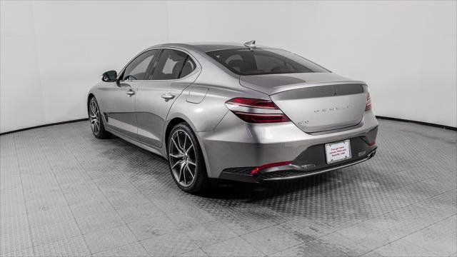 Used 2023 Genesis G70 2.0T RWD image 6