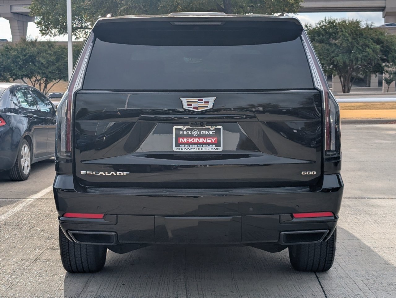 Used 2026 Cadillac Escalade Sport w/ Touring Package RWD image 5