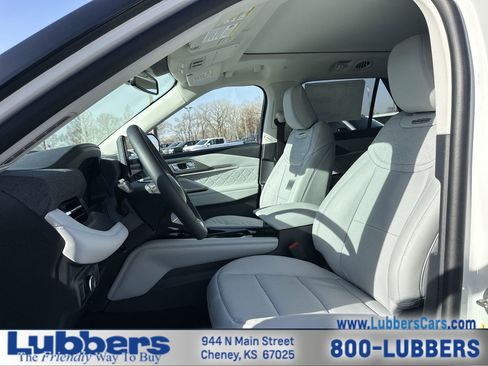 New 2026 Ford Explorer Platinum w/ LUX Leather Package image 11