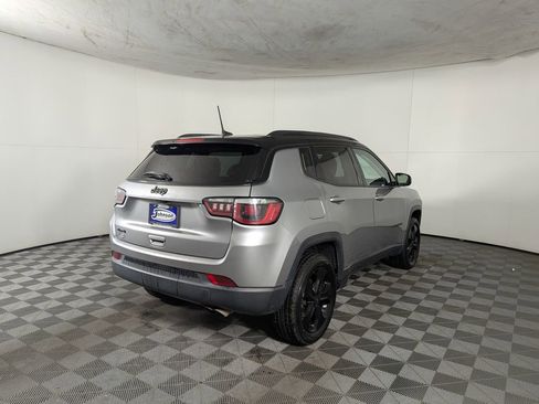 Used 2019 Jeep Compass Altitude image 7