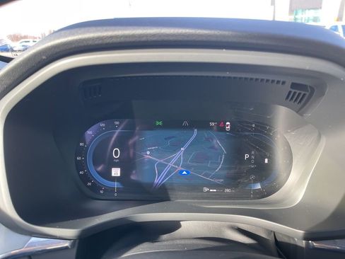 Used 2023 Volvo XC60 B5 Core w/ Protection Package Premier image 25