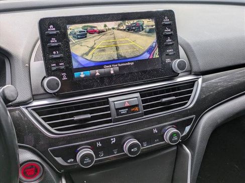 Used 2019 Honda Accord Sport image 12