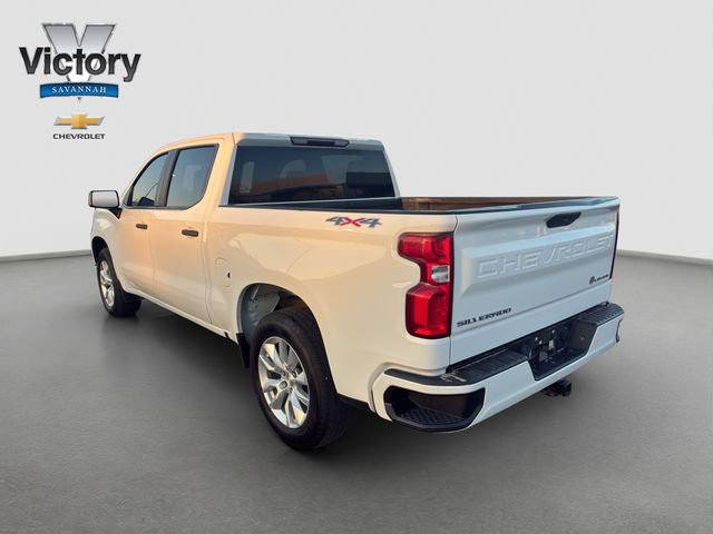 Used 2019 Chevrolet Silverado 1500 Custom w/ Custom Value Package AWD/4WD image 5