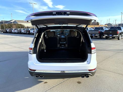 Used 2021 Lincoln Aviator Reserve w/ Equipment Group 201A image 25