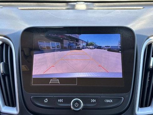 Used 2023 Chevrolet Malibu LT FWD image 29