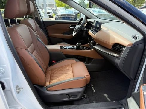 Certified 2026 Nissan Rogue Platinum AWD/4WD image 29