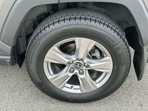 Used 2023 Toyota RAV4 XLE w/ Convenience Package AWD/4WD image 5