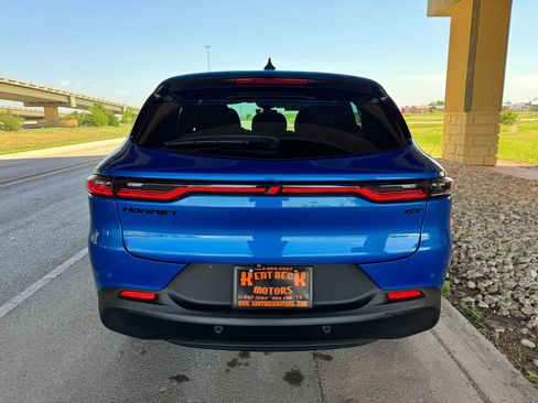 Used 2024 Dodge Hornet GT w/ Tech Pack w/o Parking image 4