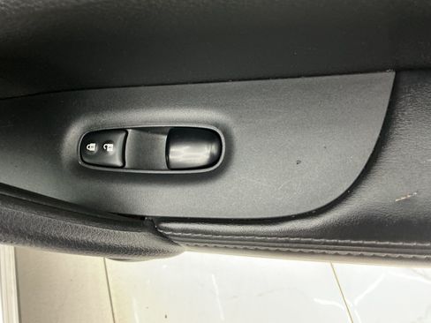 Used 2021 Nissan Rogue Sport S AWD/4WD image 38