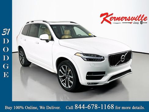 Used 2018 Volvo XC90 T5 Momentum w/ Momentum Plus Package FWD image 1