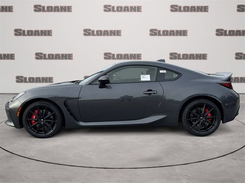 New 2025 Toyota GR86 Premium image 2