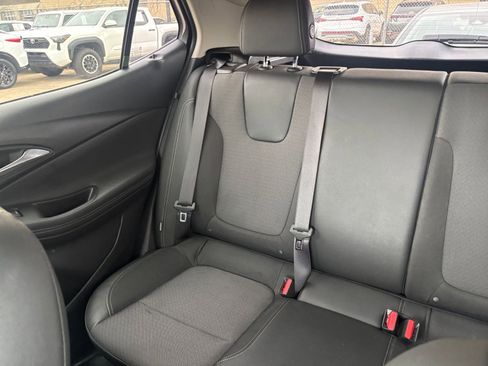 Used 2025 Buick Encore GX Preferred FWD image 38