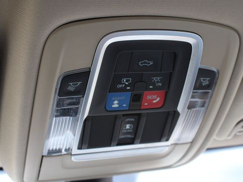 Certified 2021 RAM 2500 Laramie AWD/4WD image 36