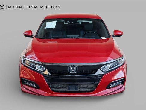 Used 2019 Honda Accord Sport image 4