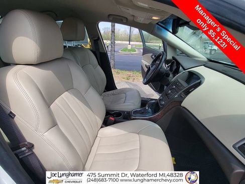 Used 2013 Buick Verano Leather FWD image 27