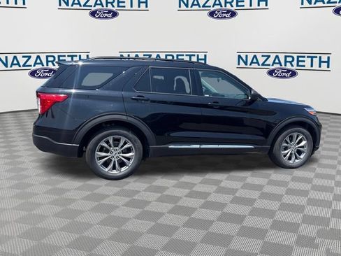 Used 2023 Ford Explorer XLT w/ Equipment Group 202A AWD/4WD image 8