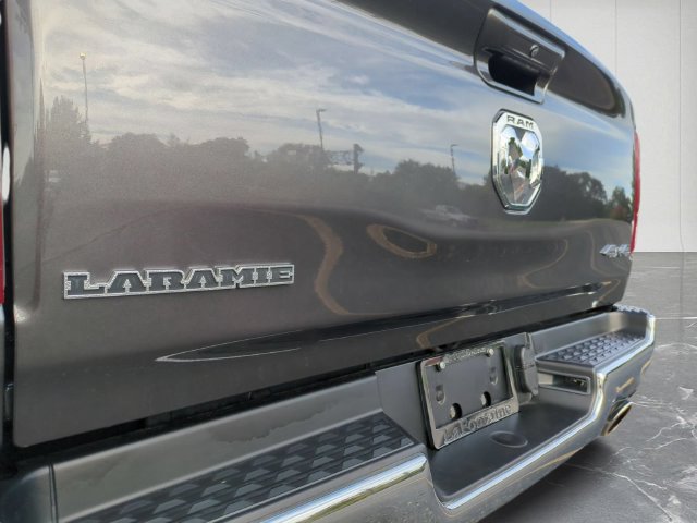 Used 2024 RAM 1500 Laramie AWD/4WD image 10