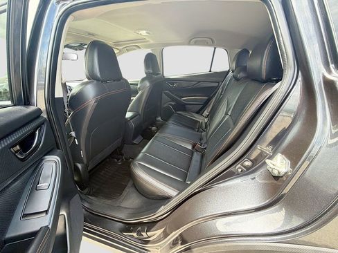 Used 2019 Subaru Crosstrek 2.0i Limited w/ Moonroof Package w/Navigation AWD/4WD image 28