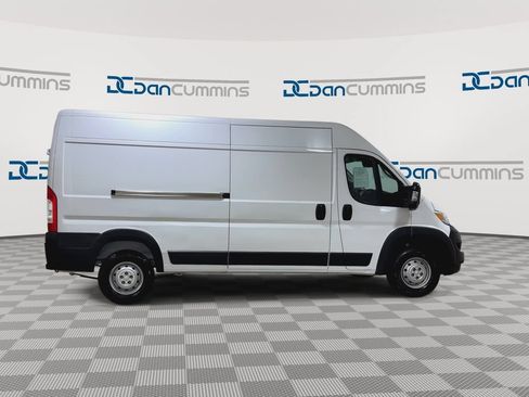Used 2023 RAM ProMaster 2500 FWD image 9
