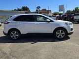 Used 2019 Ford Edge Titanium w/ Cold Weather Package image 5