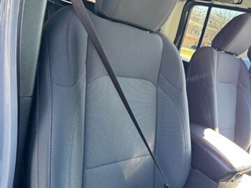 Used 2022 Jeep Gladiator Sport image 47