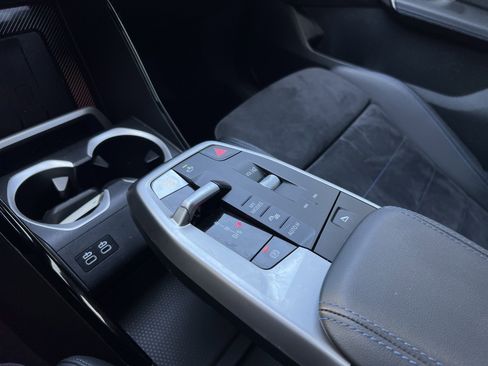 Used 2025 BMW X1 xDrive28i w/ Premium Package image 25