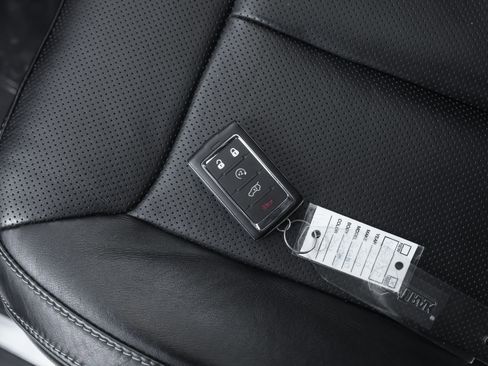 Used 2024 Jeep Grand Cherokee L Overland w/ Trailer Tow Package image 46