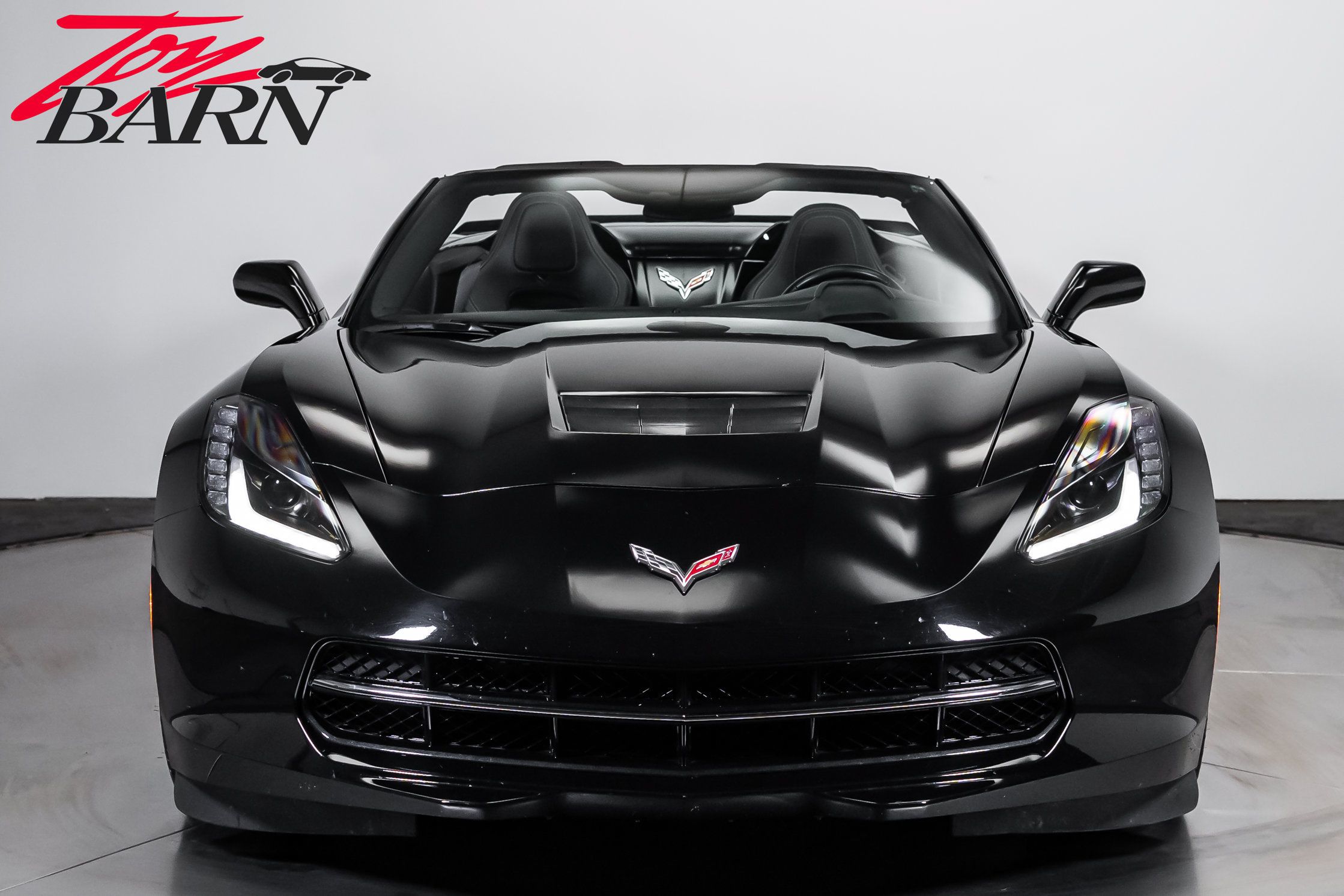 Used 2014 Chevrolet Corvette Stingray Convertible w/ 3LT Preferred Equipment Group RWD image 8