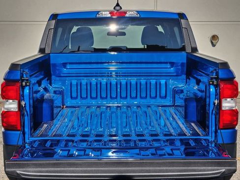 New 2025 Ford Maverick XL w/ Equipment Group 101A image 17