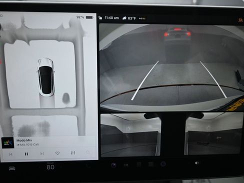 Used 2023 Tesla Model 3 Standard Range RWD image 9
