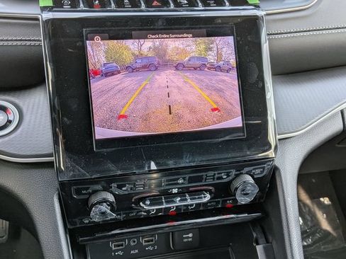 New 2026 Jeep Grand Cherokee Laredo X AWD/4WD image 25