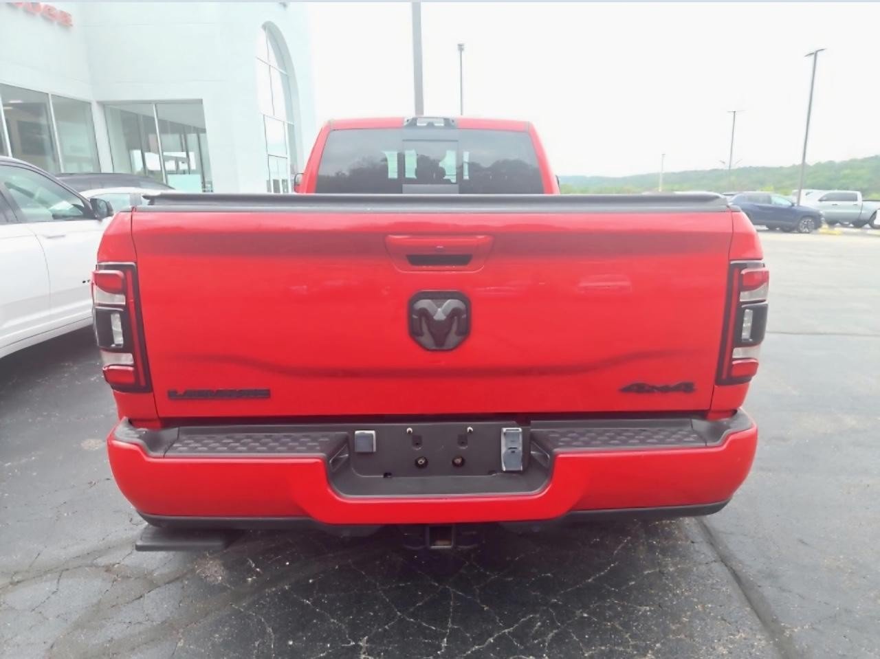 Used 2022 RAM 3500 Laramie AWD/4WD image 5