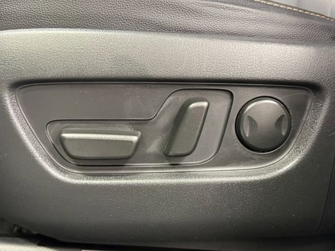 Used 2024 MAZDA CX-90 3.3 Turbo w/ Preferred Plus image 28