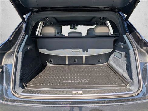Used 2019 Porsche Cayenne S AWD/4WD image 6