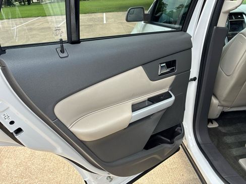 Used 2014 Ford Edge SEL w/ Equipment Group 205A FWD image 24