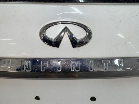 Used 2019 INFINITI QX60 Luxe w/ Sensory Package image 28