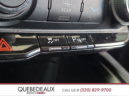 Used 2022 Dodge Durango SXT RWD image 17