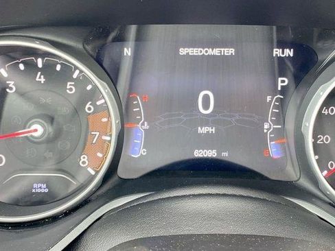 Used 2019 Jeep Compass Limited AWD/4WD image 39