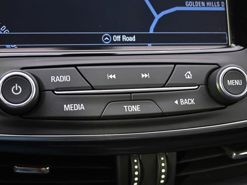 Used 2020 Buick Envision Premium w/ Driver Confidence Package AWD/4WD image 32