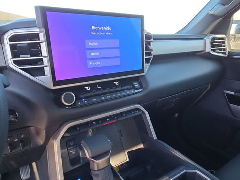 Used 2025 Toyota Tundra Limited image 25