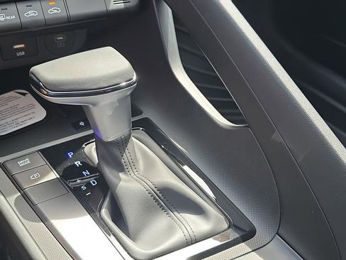 New 2026 Hyundai Elantra Sport FWD image 22