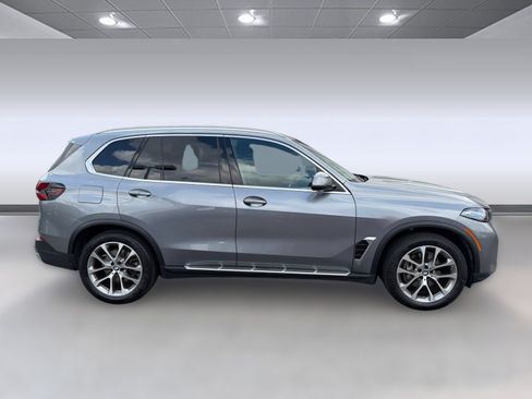 Certified 2026 BMW X5 xDrive40i AWD/4WD image 8