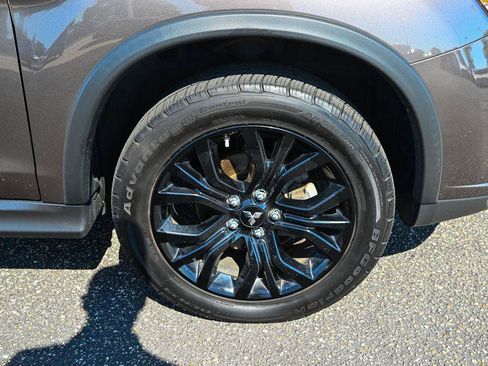 Used 2018 Mitsubishi Outlander Sport LE FWD image 15