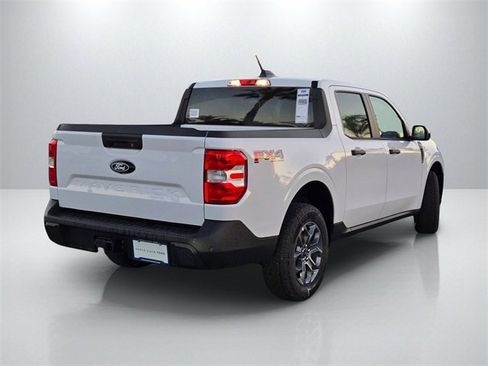 New 2025 Ford Maverick XLT w/ XLT Luxury Package image 4