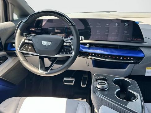 New 2027 Cadillac Optiq Sport w/ LPO, Floor Liner Package AWD/4WD image 2