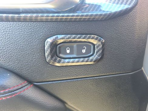 Used 2020 Jeep Gladiator Rubicon image 35