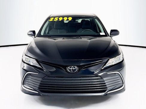 Used 2023 Toyota Camry LE AWD/4WD image 2