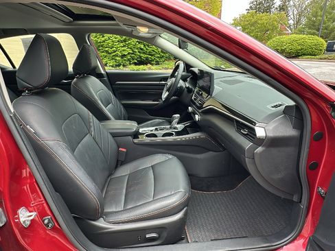 Certified 2023 Nissan Altima 2.5 SR w/ SR Premium Package AWD/4WD image 24