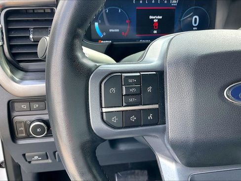 Used 2024 Ford F250 Lariat w/ Chrome Package image 14