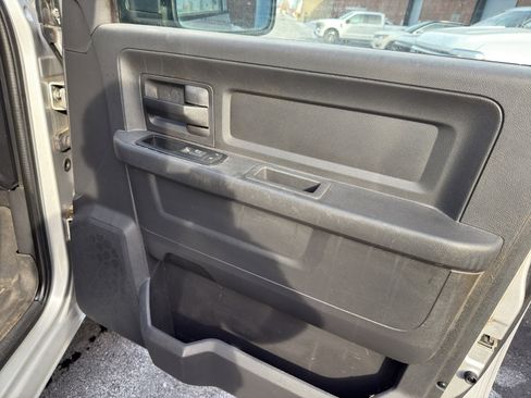 Used 2012 RAM 1500 Express image 17